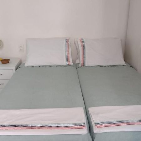 Apartamento Em Copacabana - Rua Bolivar - 2 Quartos - Excelente Localizacao Rio de Janeiro Buitenkant foto