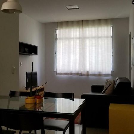 Apartamento Em Copacabana - Rua Bolivar - 2 Quartos - Excelente Localizacao Rio de Janeiro Buitenkant foto