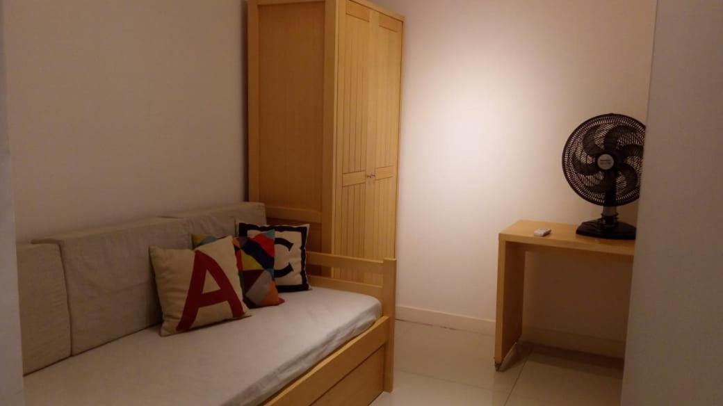 Apartamento Em Copacabana - Rua Bolivar - 2 Quartos - Excelente Localizacao Rio de Janeiro Buitenkant foto