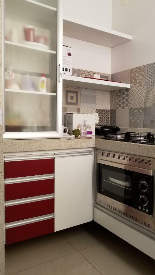 Apartamento Em Copacabana - Rua Bolivar - 2 Quartos - Excelente Localizacao Rio de Janeiro Buitenkant foto