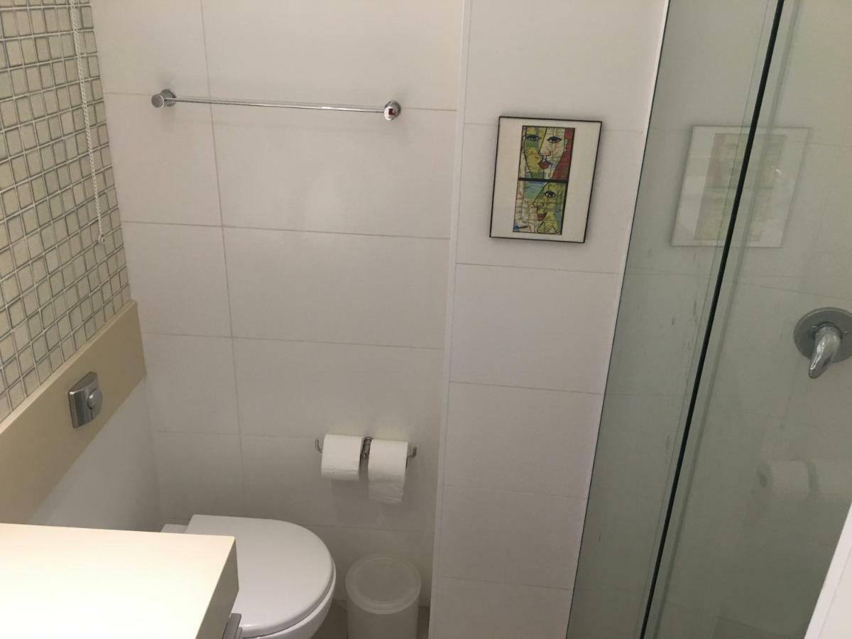 Apartamento Em Copacabana - Rua Bolivar - 2 Quartos - Excelente Localizacao Rio de Janeiro Buitenkant foto
